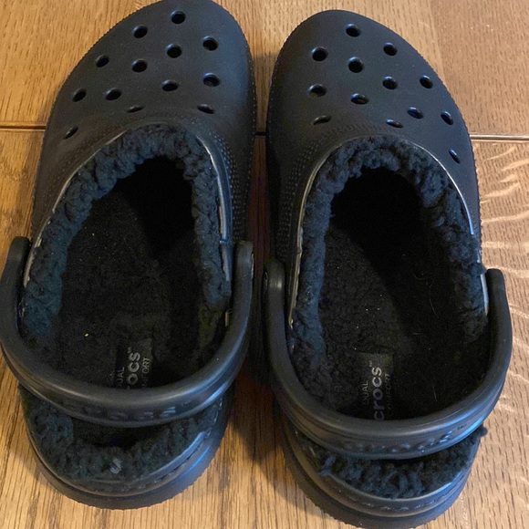 Crocs classic lined clogs Mens 6 / Wms 8 - Picture 5 of 7